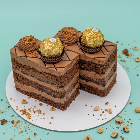 Ferrero Rocher Slice Cakes (2pcs)