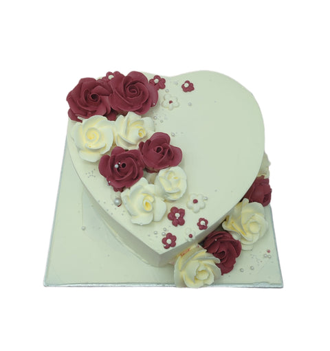 Burgundy and white flower Heart cake